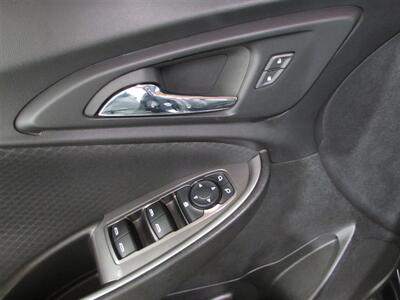 2023 Chevrolet Malibu LT   - Photo 7 - Dublin, CA 94568
