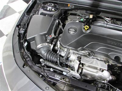 2023 Chevrolet Malibu LT   - Photo 32 - Dublin, CA 94568