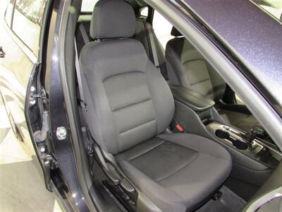 2023 Chevrolet Malibu LT   - Photo 27 - Dublin, CA 94568