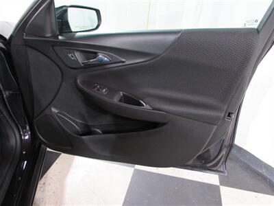 2023 Chevrolet Malibu LT   - Photo 25 - Dublin, CA 94568