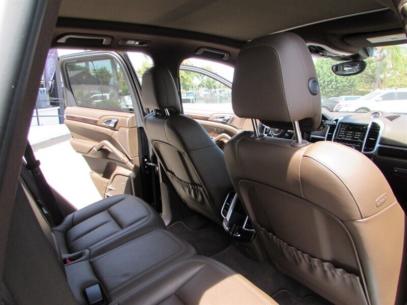 2016 Porsche Cayenne S - Photo 43 - Dublin, CA 94568