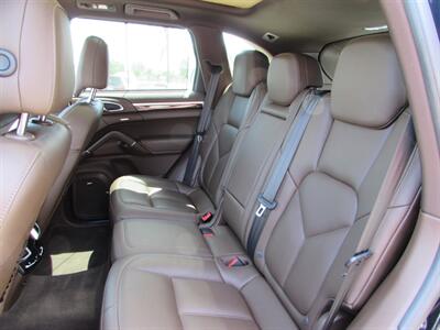 2016 Porsche Cayenne S - Photo 34 - Dublin, CA 94568