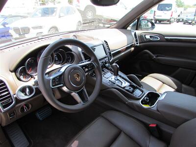 2016 Porsche Cayenne S - Photo 11 - Dublin, CA 94568