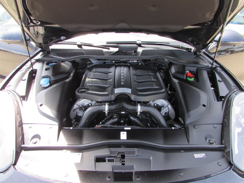2016 Porsche Cayenne S - Photo 49 - Dublin, CA 94568