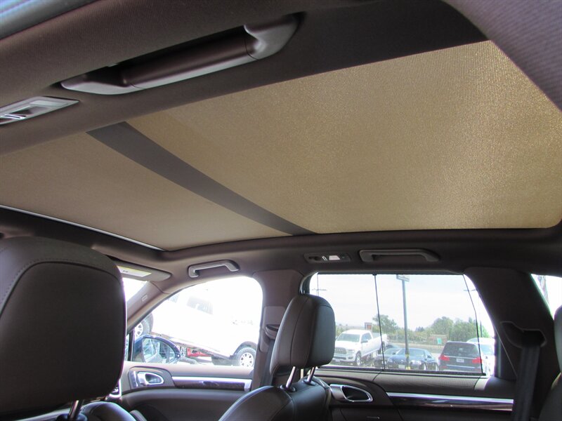 2016 Porsche Cayenne S - Photo 35 - Dublin, CA 94568