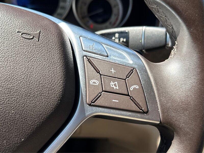 2014 Mercedes-Benz E 550 4MATIC   - Photo 55 - Dublin, CA 94568