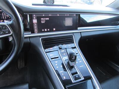 2018 Porsche Panamera - Photo 16 - Dublin, CA 94568