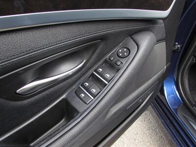 2015 BMW 5 Series 528i - Photo 10 - Dublin, CA 94568