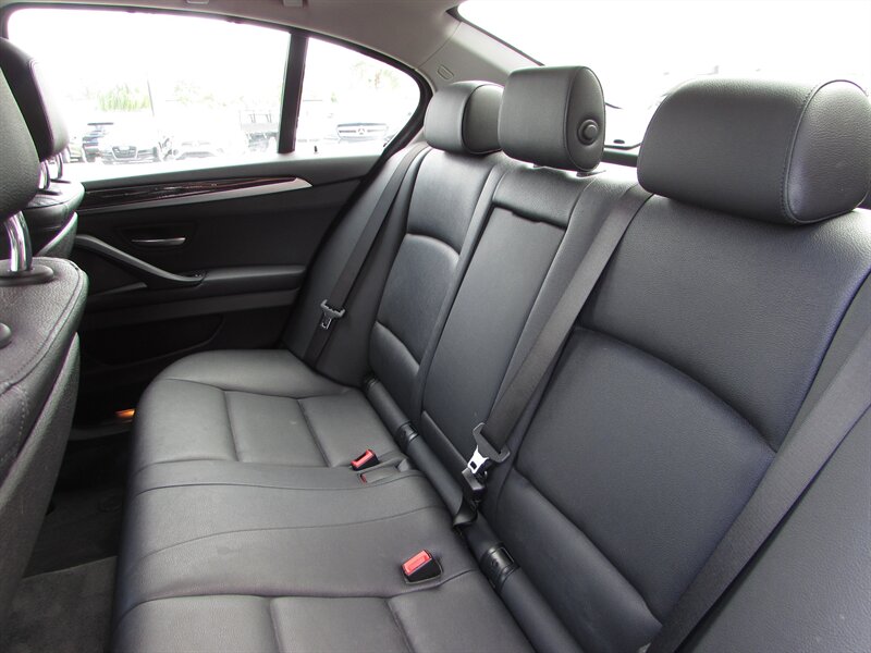 2015 BMW 5 Series 528i - Photo 24 - Dublin, CA 94568