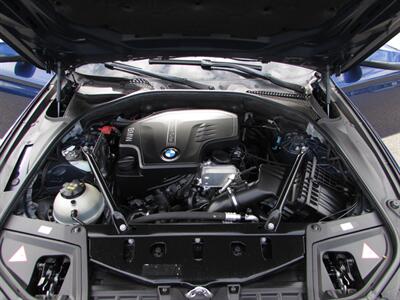 2015 BMW 5 Series 528i - Photo 33 - Dublin, CA 94568