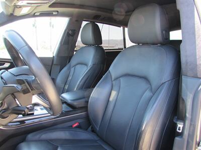 2019 Audi Q8 quattro Prestige 55 TFSI   - Photo 12 - Dublin, CA 94568