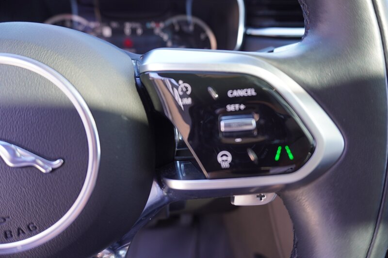 2022 Jaguar F-PACE P250 S - Photo 13 - Dublin, CA 94568