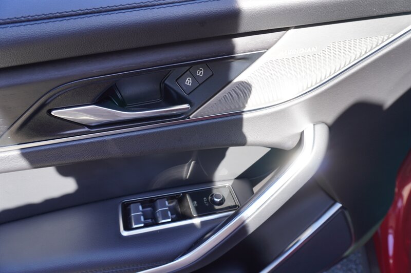 2022 Jaguar F-PACE P250 S - Photo 22 - Dublin, CA 94568