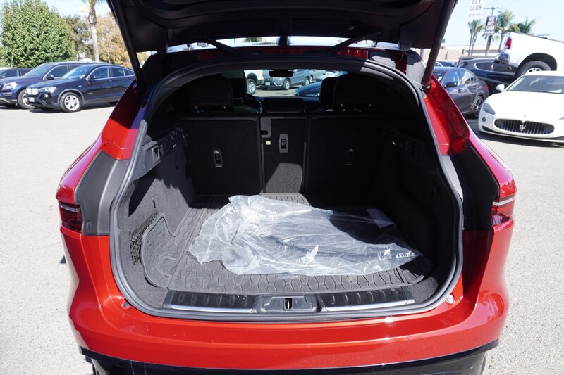 2022 Jaguar F-PACE P250 S - Photo 26 - Dublin, CA 94568