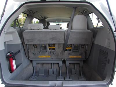2013 Toyota Sienna LE 8-Passenger - Photo 30 - Dublin, CA 94568