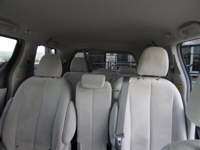2013 Toyota Sienna LE 8-Passenger - Photo 15 - Dublin, CA 94568