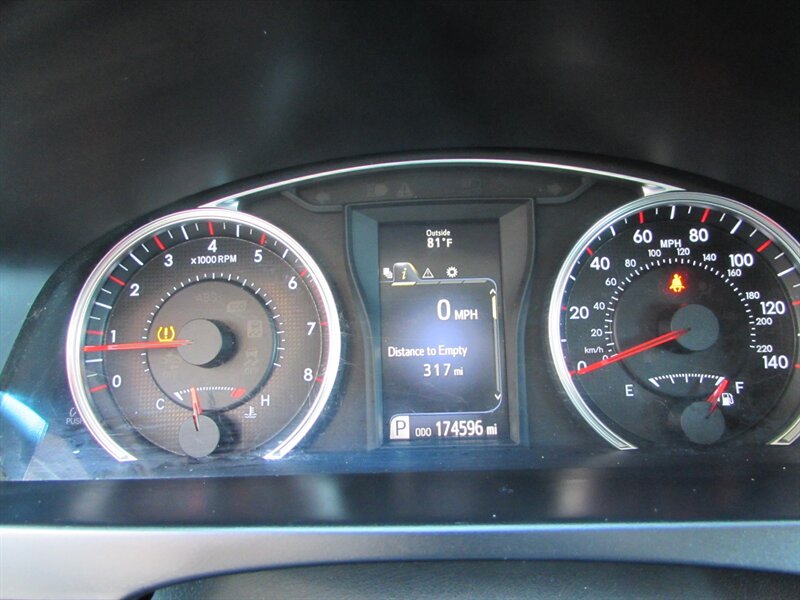 2015 Toyota Camry SE - Photo 16 - Dublin, CA 94568