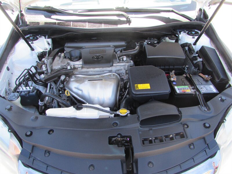 2015 Toyota Camry SE - Photo 33 - Dublin, CA 94568