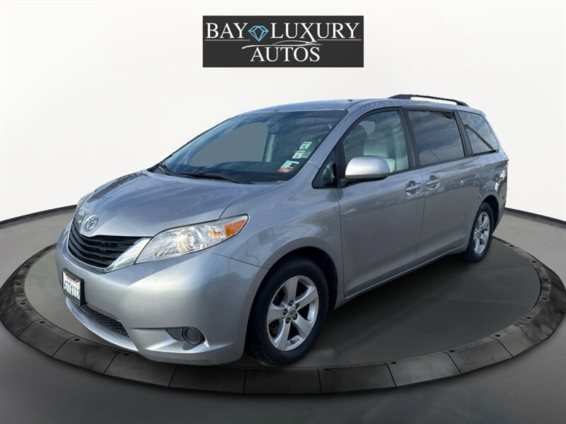 2012 Toyota Sienna LE 7-Passenger Auto   - Photo 1 - Dublin, CA 94568