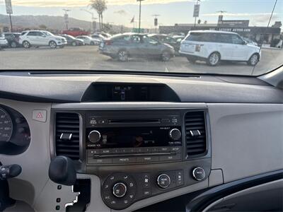 2012 Toyota Sienna LE 7-Passenger Auto   - Photo 12 - Dublin, CA 94568
