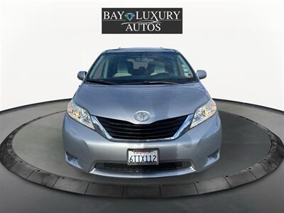 2012 Toyota Sienna LE 7-Passenger Auto   - Photo 2 - Dublin, CA 94568