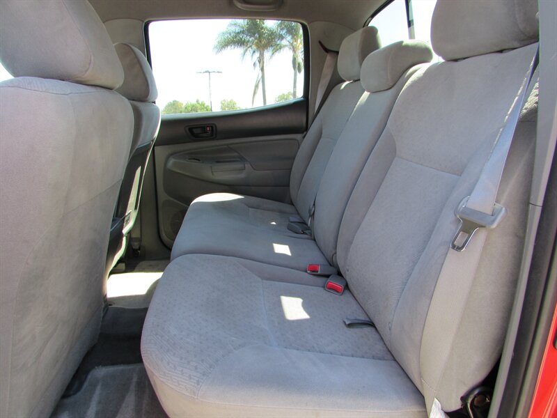 2006 Toyota Tacoma PreRunner V6 - Photo 11 - Dublin, CA 94568