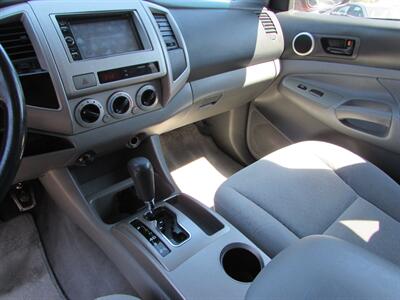 2006 Toyota Tacoma PreRunner V6 - Photo 16 - Dublin, CA 94568