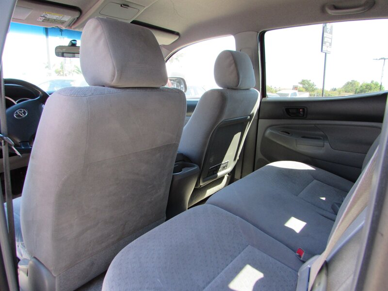 2006 Toyota Tacoma PreRunner V6 - Photo 12 - Dublin, CA 94568