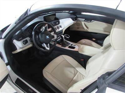 2011 BMW Z4 sDrive30i   - Photo 14 - Dublin, CA 94568