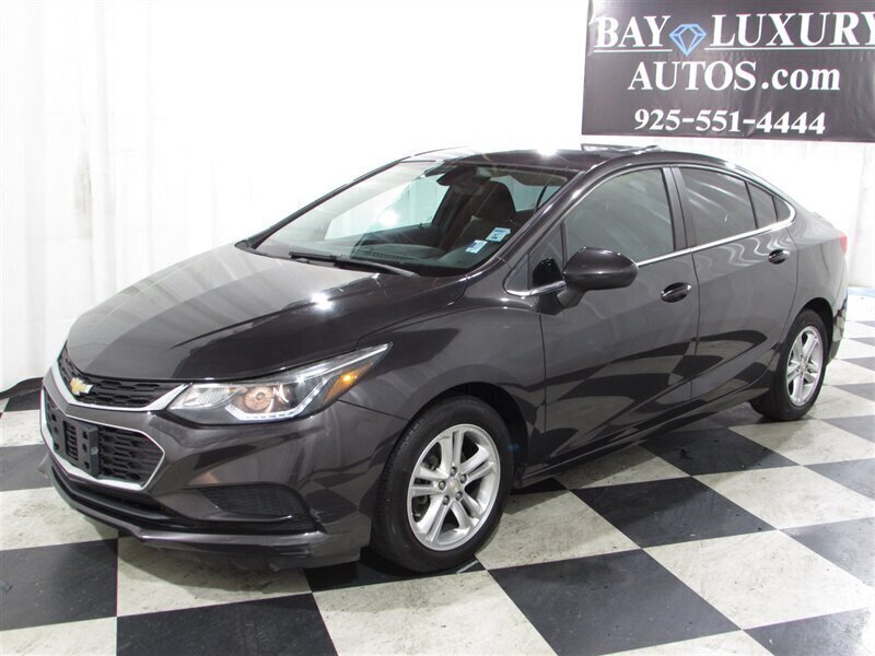 2017 Chevrolet Cruze LT Auto   - Photo 12 - Dublin, CA 94568