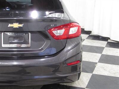 2017 Chevrolet Cruze LT Auto   - Photo 22 - Dublin, CA 94568