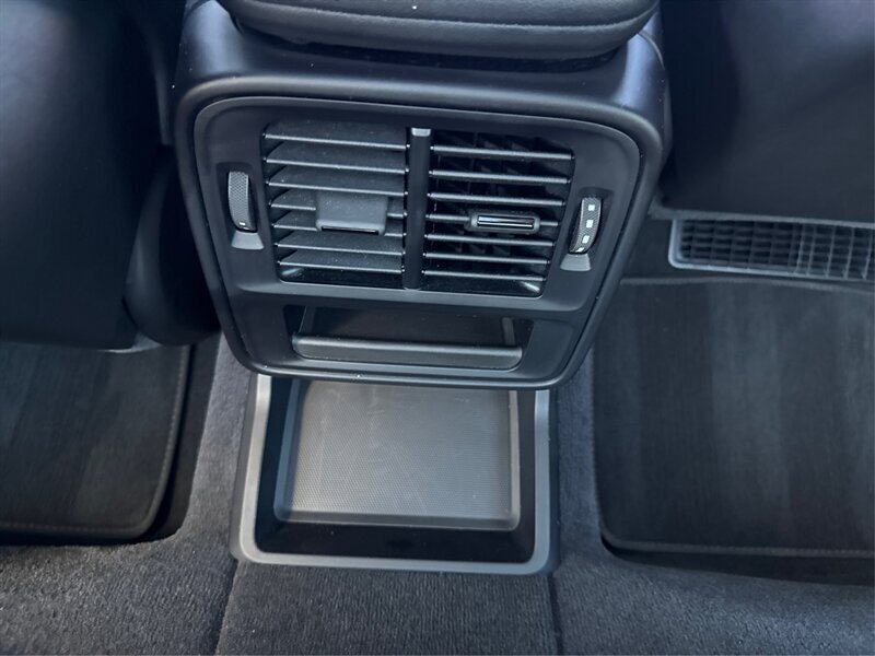 2021 Porsche Taycan - Photo 36 - Dublin, CA 94568