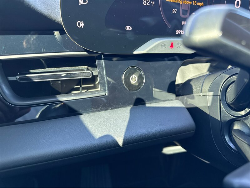 2021 Porsche Taycan - Photo 67 - Dublin, CA 94568