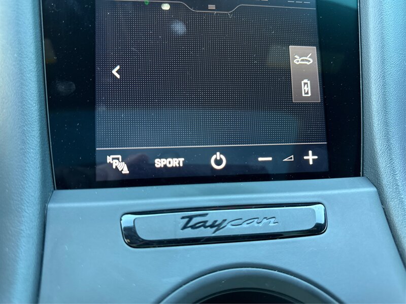 2021 Porsche Taycan - Photo 80 - Dublin, CA 94568