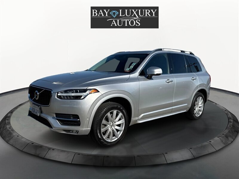 2016 Volvo XC90 T6 Momentum  