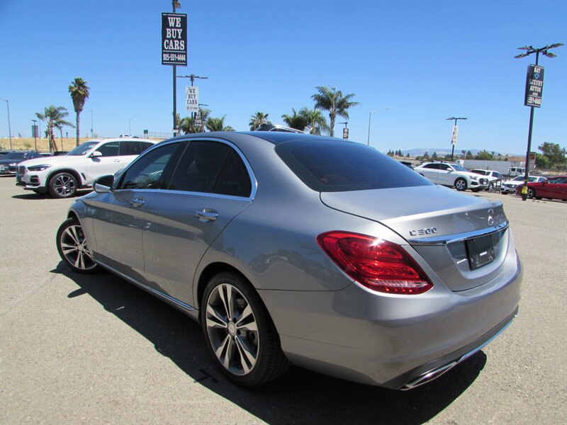 2016 Mercedes-Benz C 300 - Photo 6 - Dublin, CA 94568