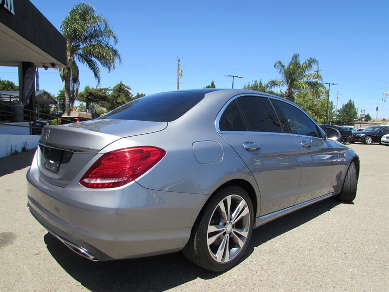 2016 Mercedes-Benz C 300 - Photo 8 - Dublin, CA 94568