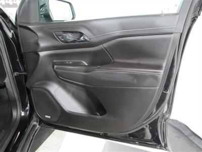 2023 GMC Acadia SLT   - Photo 26 - Dublin, CA 94568