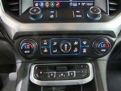 2023 GMC Acadia SLT   - Photo 18 - Dublin, CA 94568