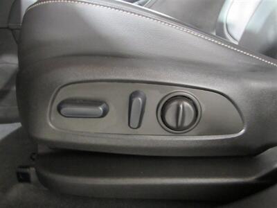 2023 GMC Acadia SLT   - Photo 20 - Dublin, CA 94568