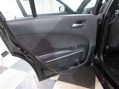 2022 Dodge Charger SXT   - Photo 16 - Dublin, CA 94568