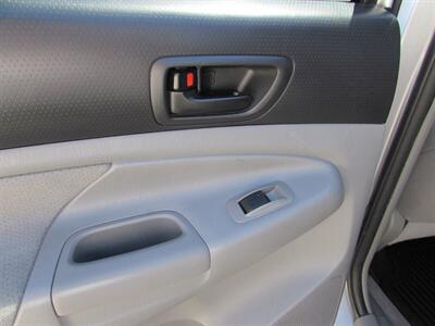 2010 Toyota Tacoma PreRunner V6 - Photo 23 - Dublin, CA 94568
