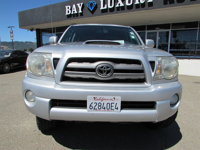 2010 Toyota Tacoma PreRunner V6 - Photo 2 - Dublin, CA 94568
