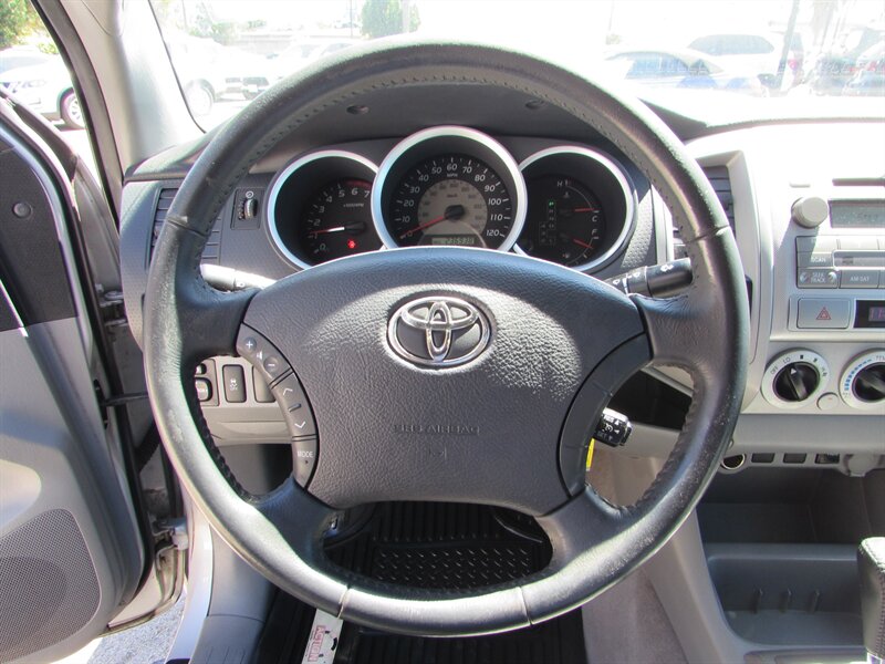2010 Toyota Tacoma PreRunner V6 - Photo 11 - Dublin, CA 94568