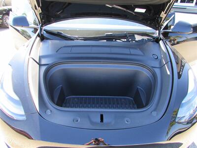 2024 Tesla Model Y Long Range - Photo 29 - Dublin, CA 94568