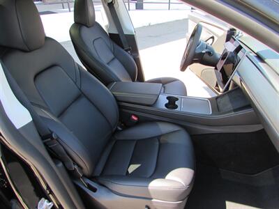 2024 Tesla Model Y Long Range - Photo 26 - Dublin, CA 94568