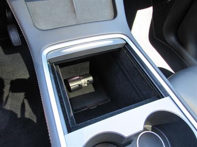 2024 Tesla Model Y Long Range - Photo 16 - Dublin, CA 94568