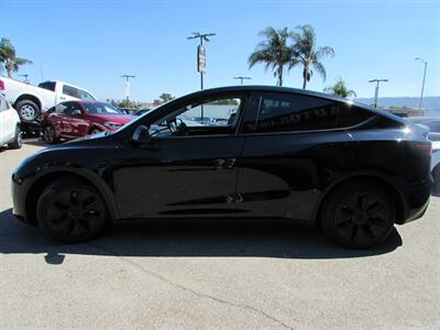 2024 Tesla Model Y Long Range - Photo 4 - Dublin, CA 94568