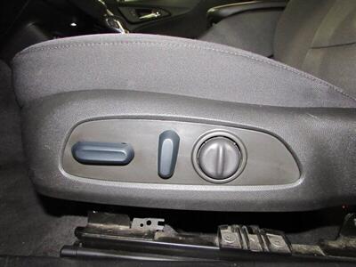 2023 Chevrolet Malibu LT   - Photo 20 - Dublin, CA 94568