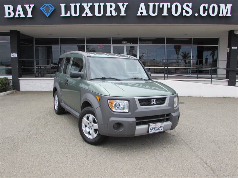 2005 Honda Element EX 2WD AT W/SRS's photo
